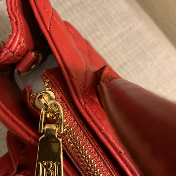 Badgley Mischka Middle Diamond Quilted Satchel Crossbody with Front Lock - Picture 6 of 9